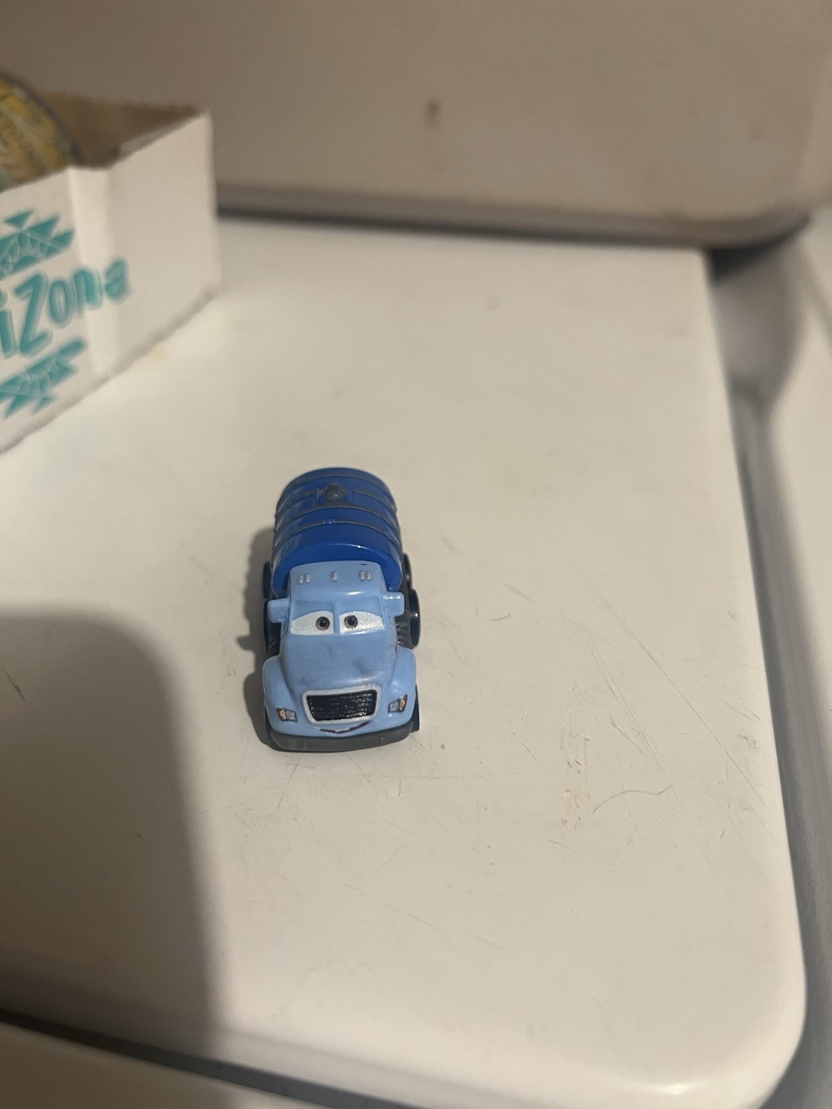 Disney Pixar Cars Mini Racer Mr. Drippy Water Tanker Truck Demolition Derby 2017
