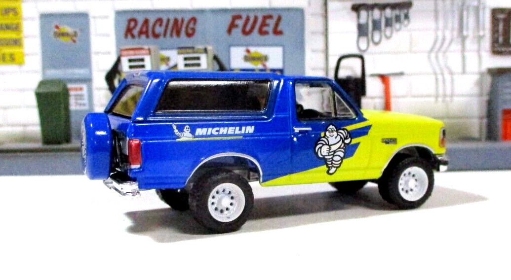 Greenlight 1996 Ford Bronco XL Michelin Tires Removable Top New/Loose Metal