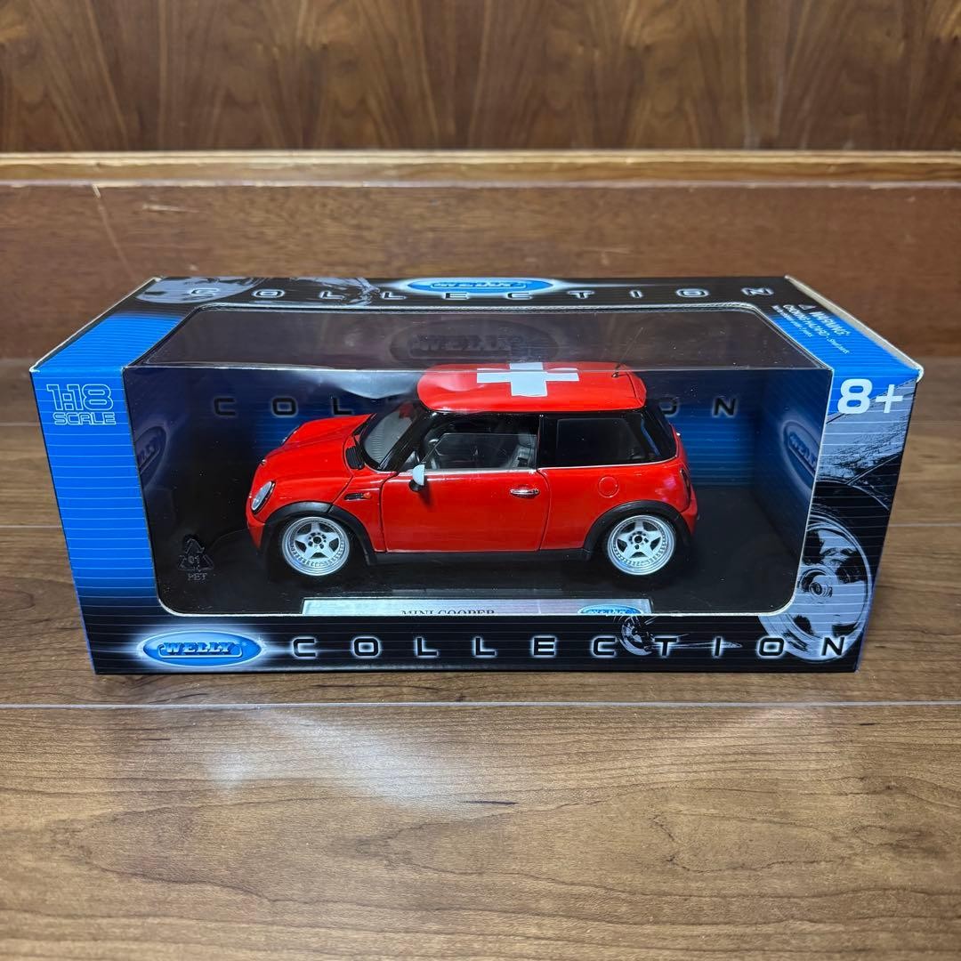 AUTOart 1:18 scale Lamborghini WELLY Mini Cooper Gold Diecast Model Car