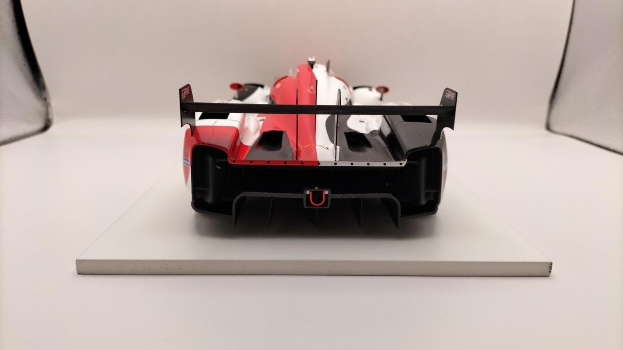 SPARK TOYOTA GR010 HYBRID 1 18