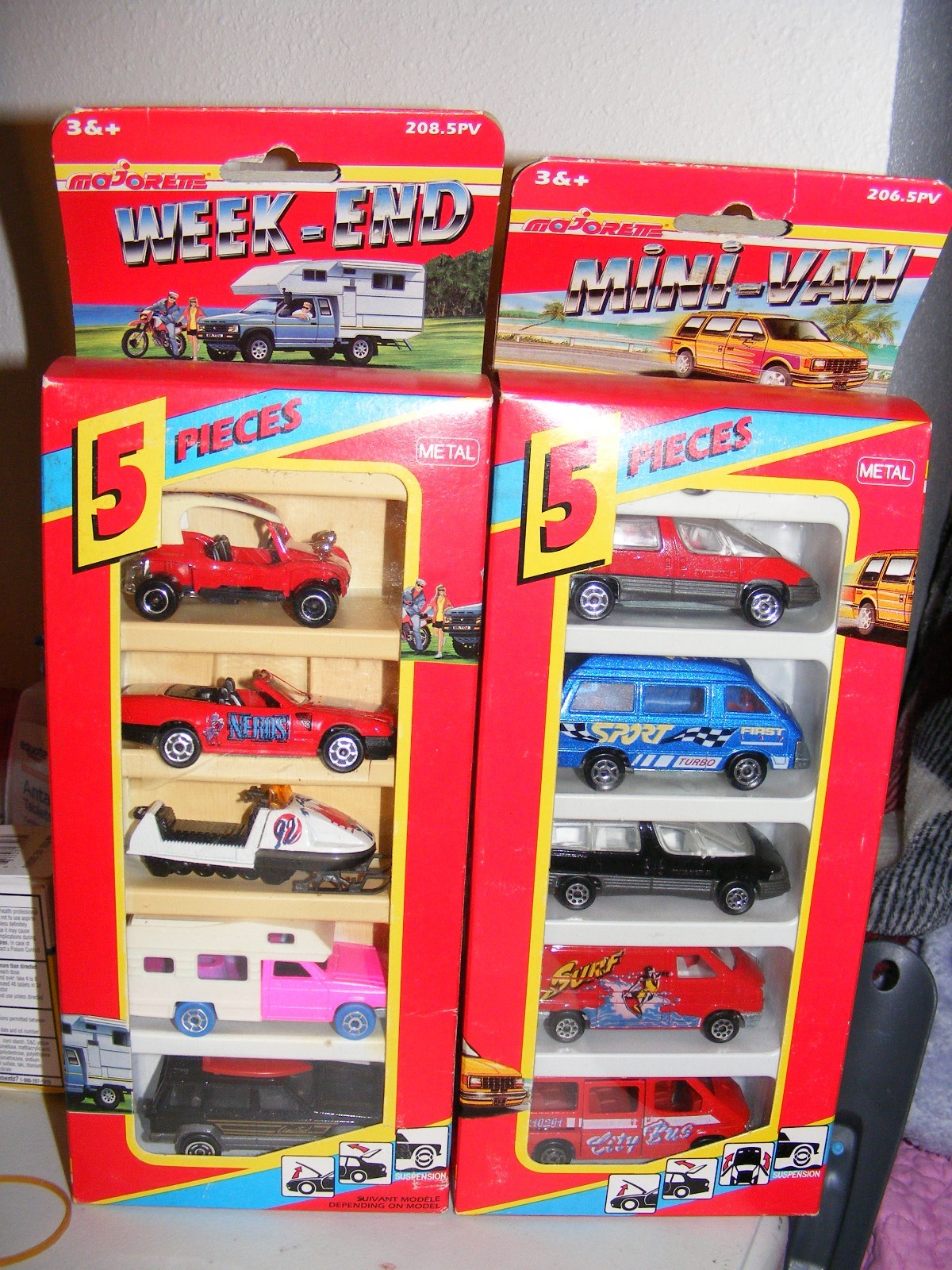 2x Majorette 5 Piece Mini-Van and Week-End sets