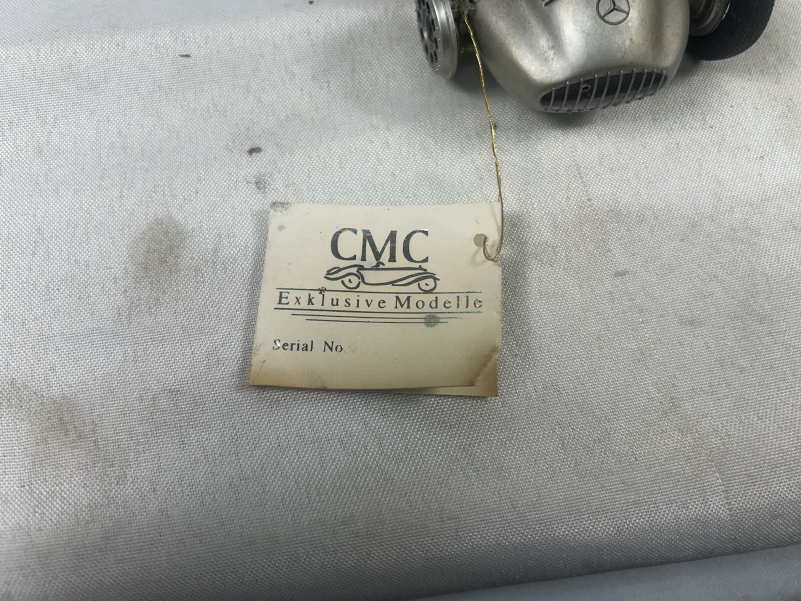 CMC W165 1:18 Scale Model Car