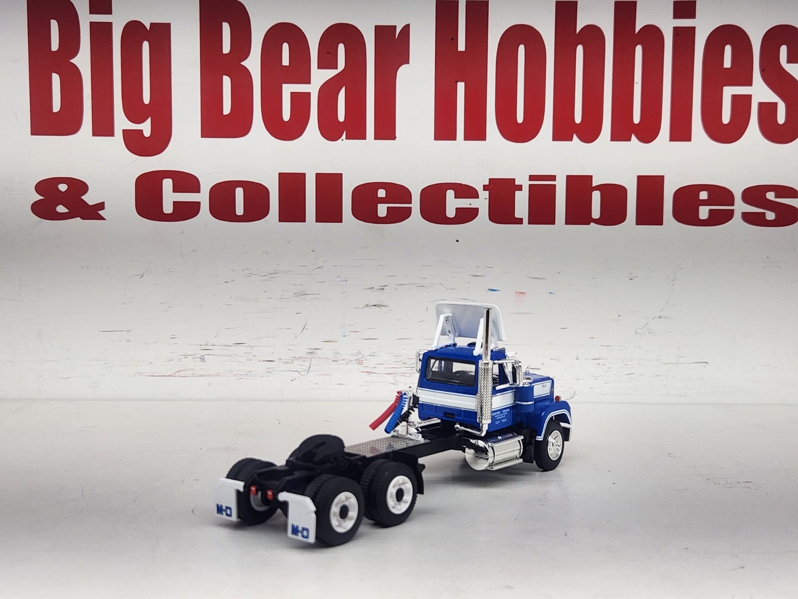 1/64 NEW DCP Maritime Ontario Mack Superliner Day Cab Tractor