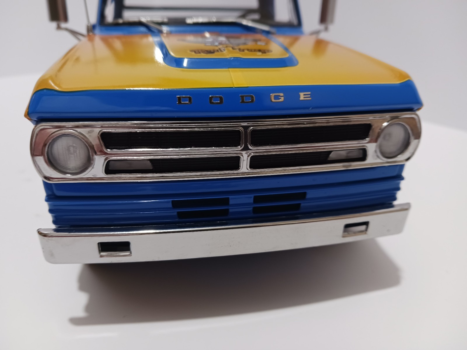 1:18 “RAT TRAP” 1970 DODGE D-300, VINTAGE RAMP, TRUCK DRAG RACE HAULER by ACME
