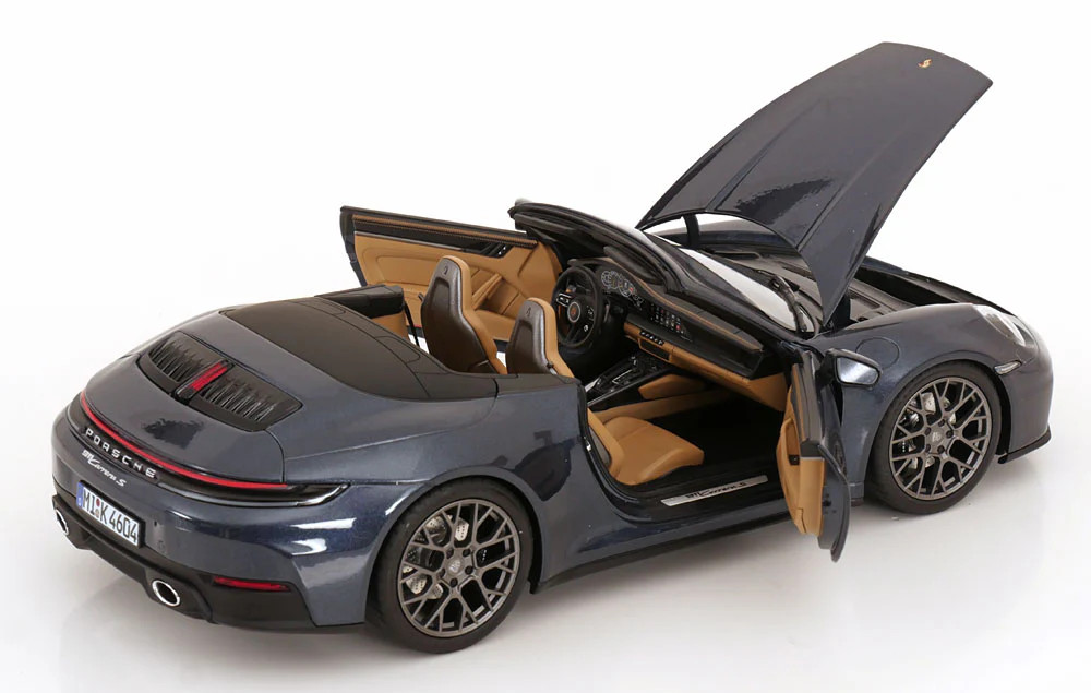 1:18 Porsche 911 (992) Carrera S Cabriolet 2024 — Blue Metallic — Norev 187180