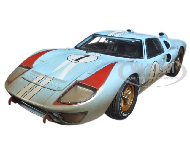 1966 FORD GT-40 MK II #1 LIGHT BLUE (DIRTY) 1/18 BY SHELBY COLLECTIBLES SC405