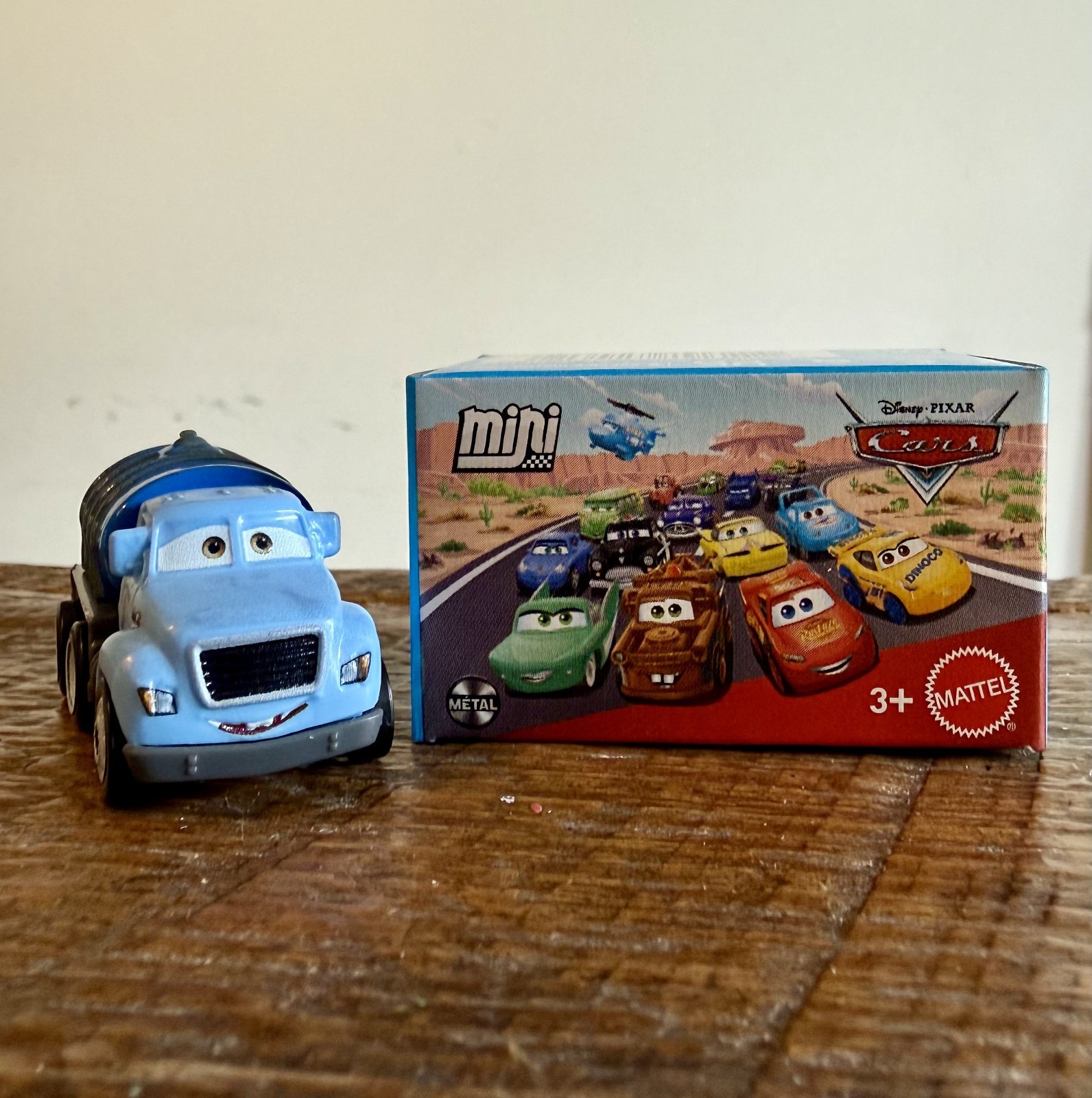Disney Pixar Cars Mini Racers Mr. Drippy 2026 Rare – Sealed, New in Box