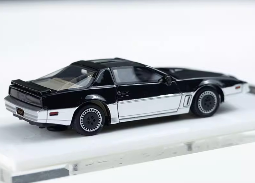 TNT 1:64 Black KARR Firebird Racing Sports Muscle Model Diecast Resin Car