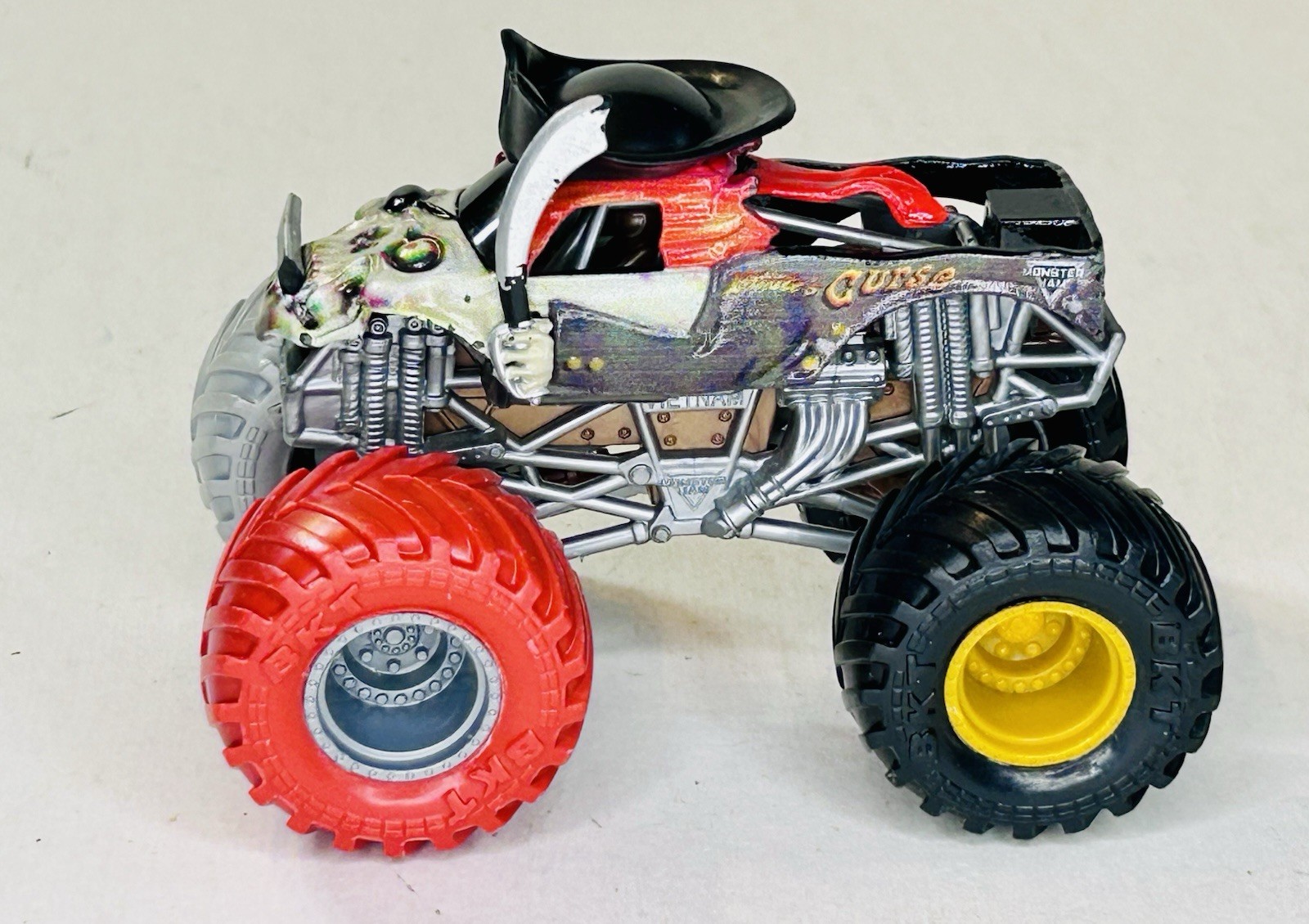 Monster Jam Pirates Curse Phased Out Spin Master 1/64 Multi Color Tires READ