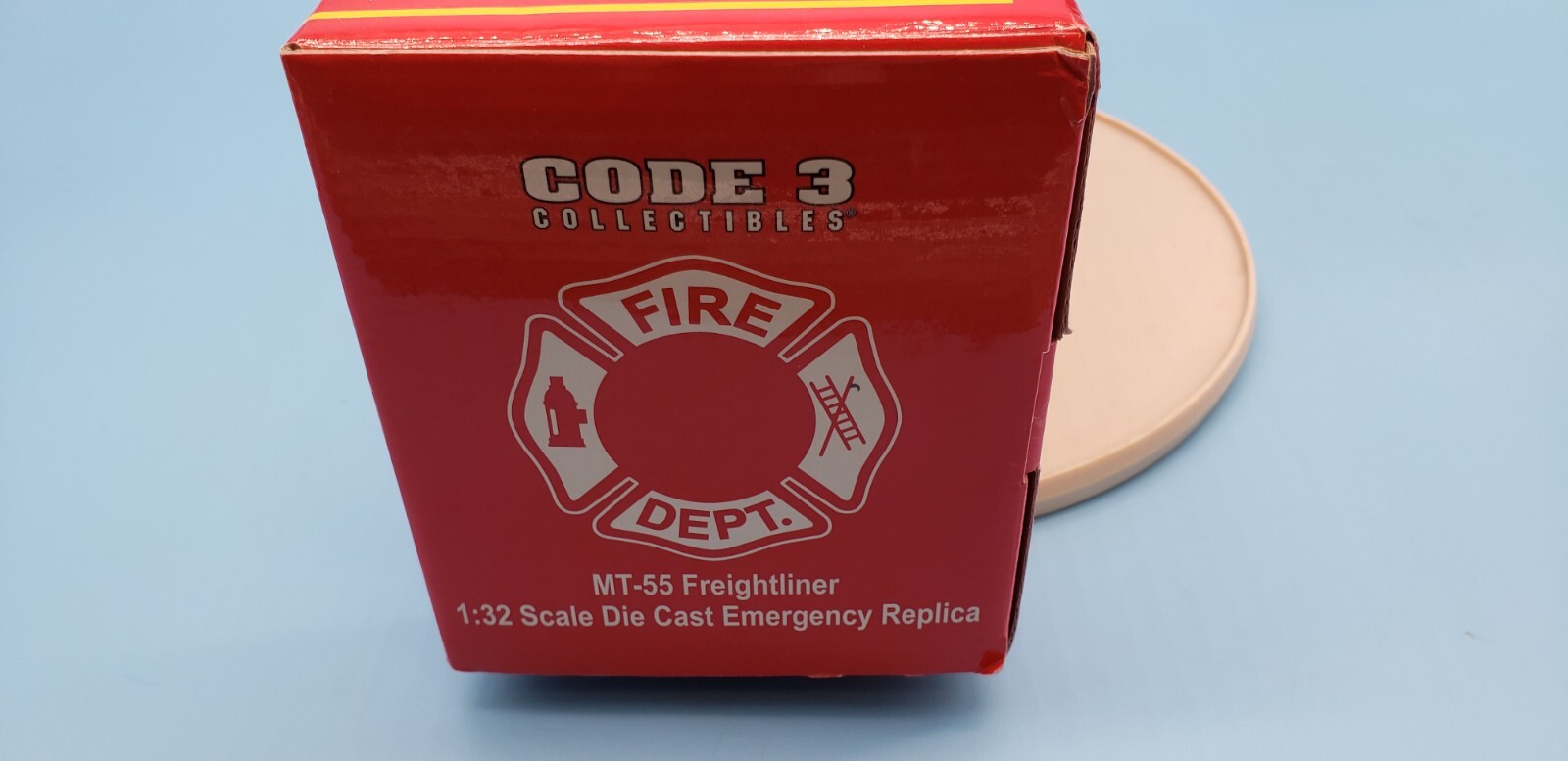 CODE 3 COLLECTIBLES MT-55 FREIGHTLINER FDNY SPECIAL OPS COMMAND 1/32 SCALE 14005