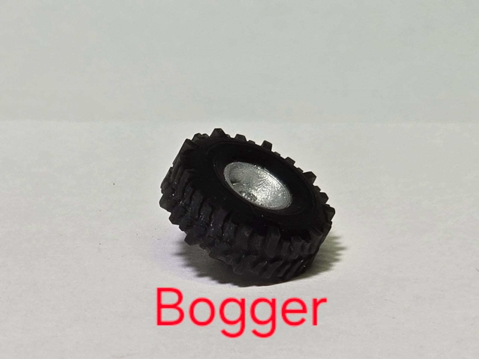 1/64 Scale Custom Off-Road Mud Tires for Diecast Hot Wheels Trucks – Bogger