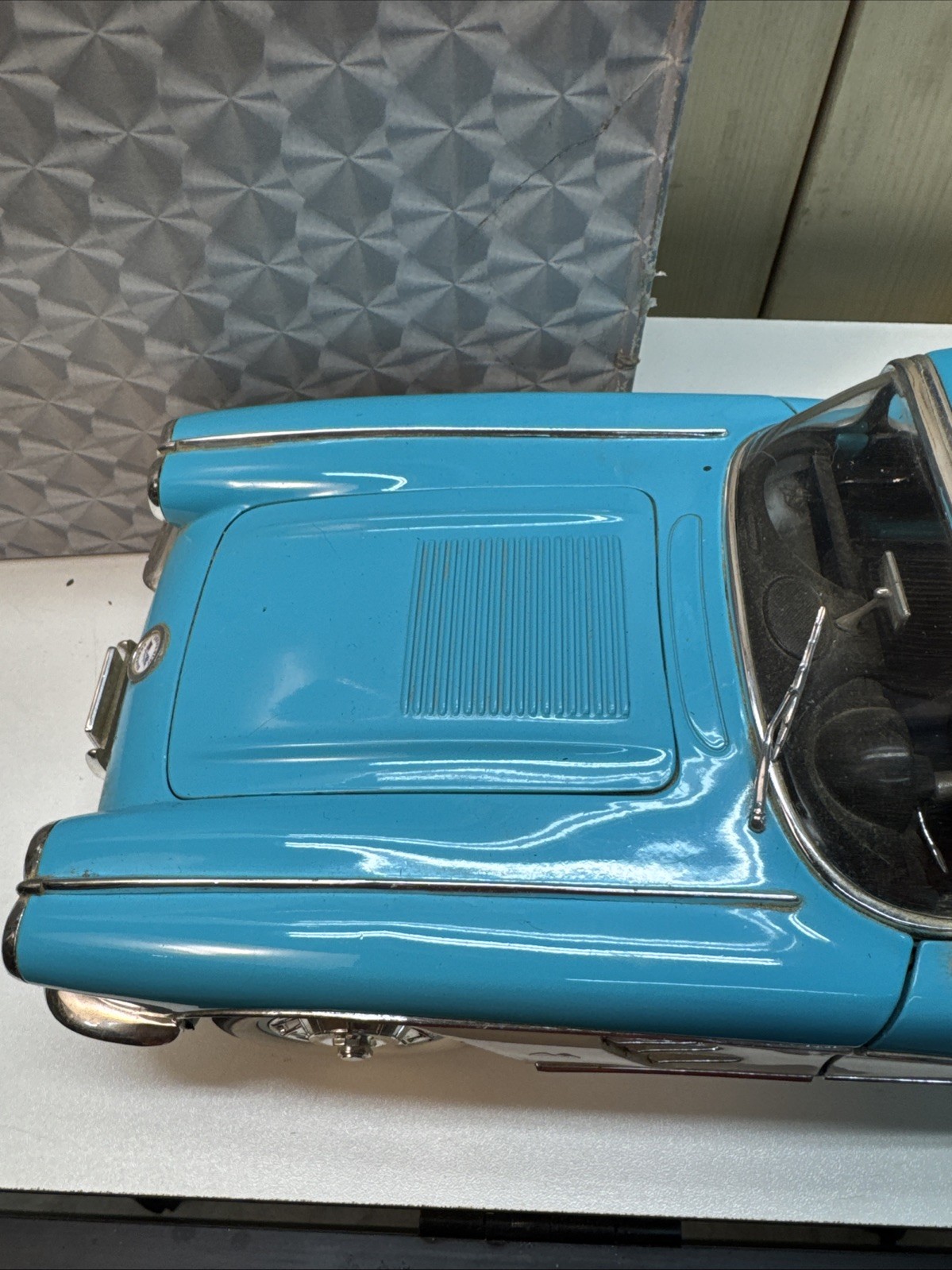 1958 Chevrolet Corvette Hard-Top w/ Removable Top – 1/12 Solido Diecast Model