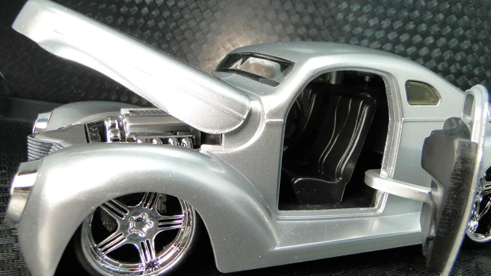 Ford Race Car1Chopped24Dragster1930GT Custom Built Metal Body18Model12Racing