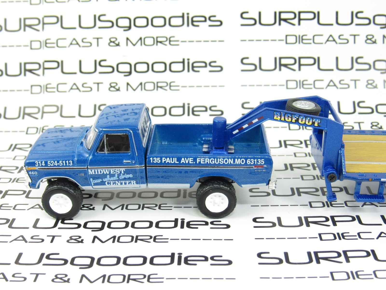 Greenlight 1:64 LOOSE 1974 FORD F-250 F250 Pickup w/BIGFOOT Gooseneck Trailer MW