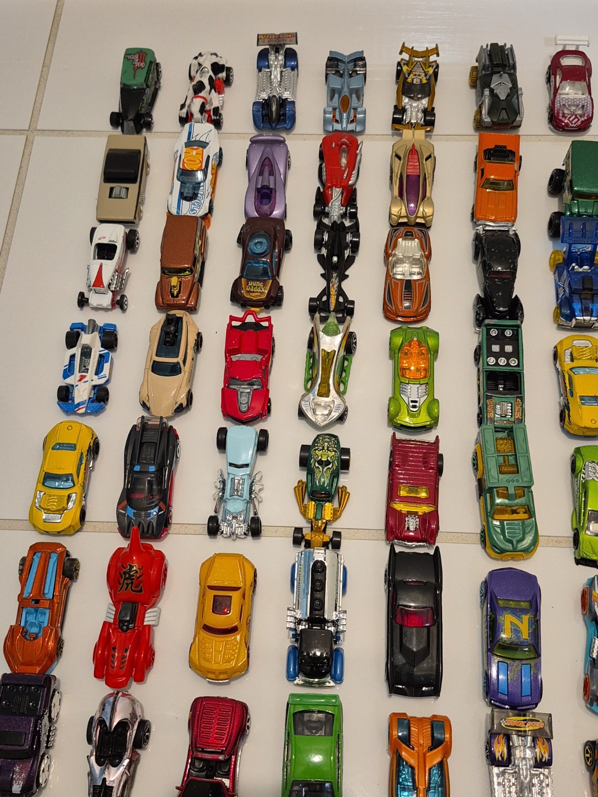 Lot of 100 Hot Wheels Cars: Loose, Variety of Years, Fantasy Castings #5