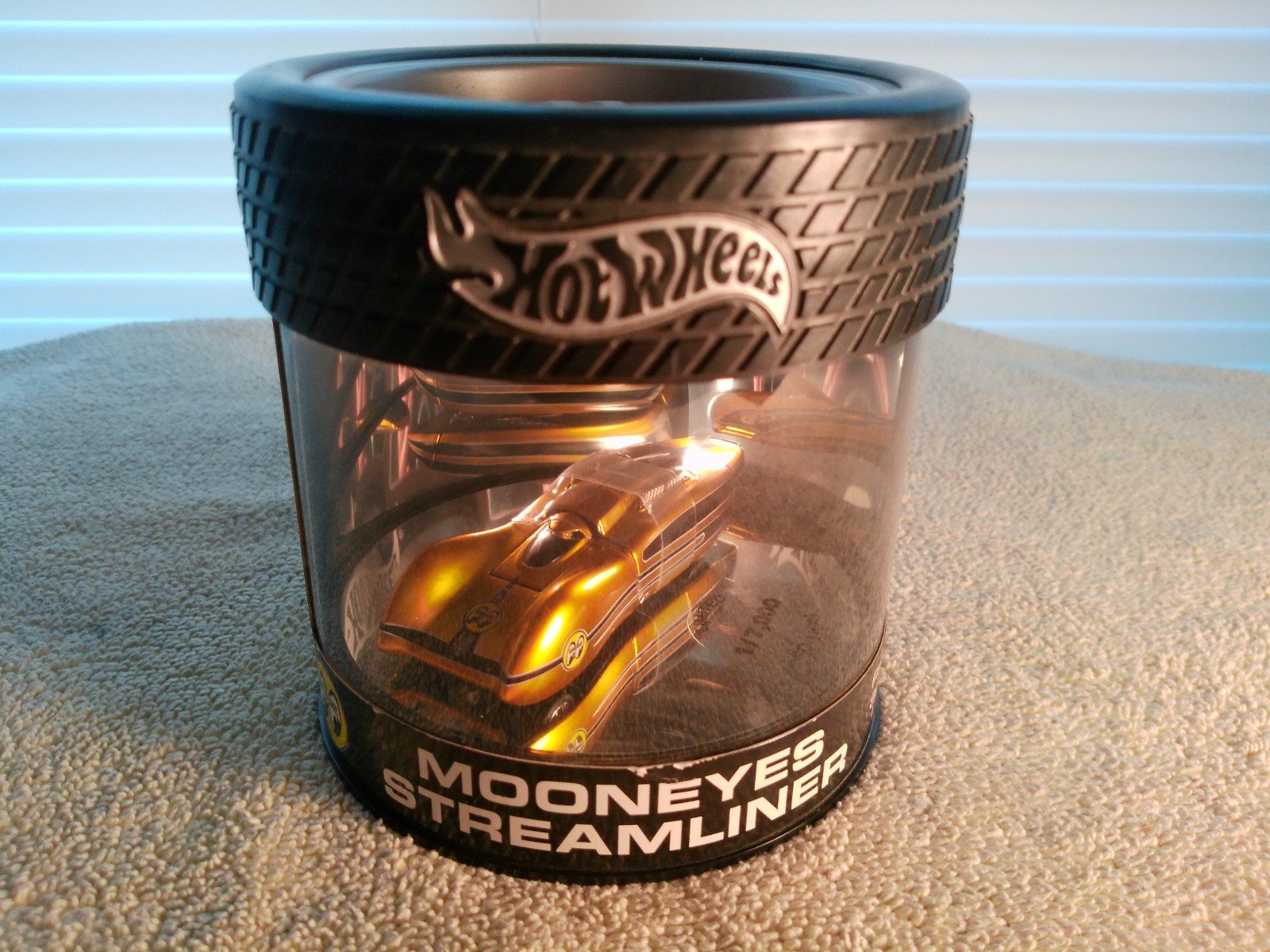 Hot Wheels Oil Can Racing Series Gold Mooneyes Streamliner Limited 1/7,000 NIB