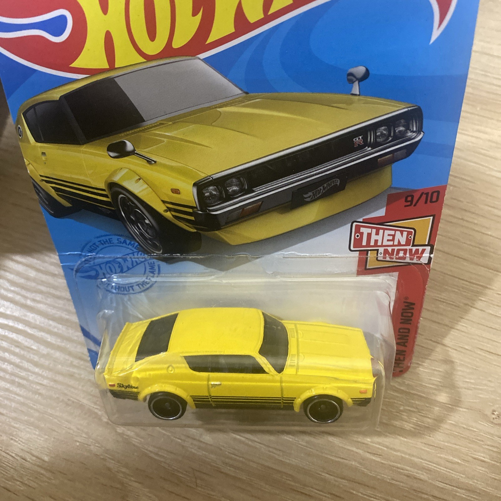 Hot Wheels Mattel Yellow Nissan Skyline 2000 Gt-R Then And Now 9/10