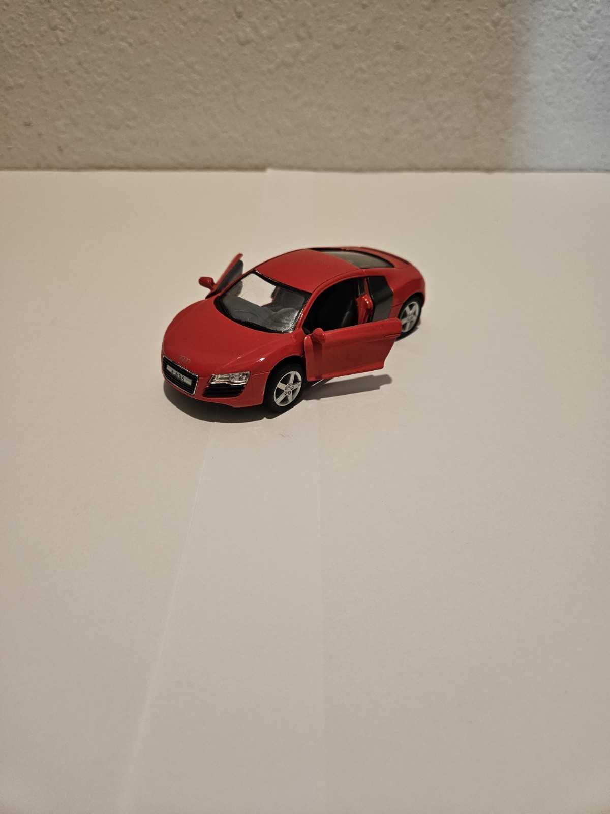 Kinsmart Audi R8 2020 Fire Engine Red Hardtop 1:36 Scale Diecast Car