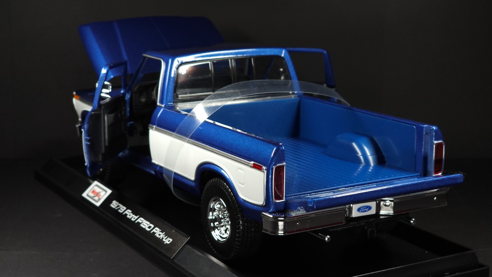 1979 Ford F150 Pick-up Blue Maisto 1:18 New Exclusive Style Special Edition