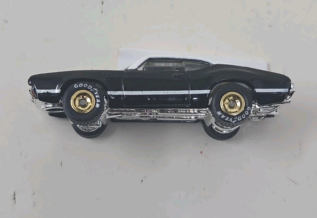 Hot Wheels OLDS 442 W30 – 1996 60s Muscle Car Collection EXCLUSIVE! Real Riders!