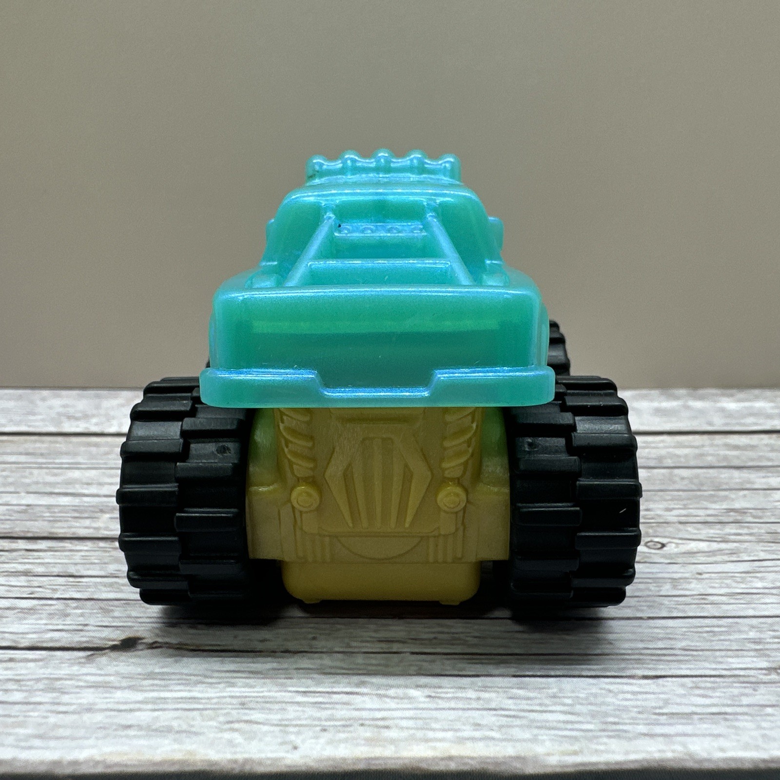 Disney Pixar Cars Mini Racer 2022 On The Road Ivy Monster Truck Preowned