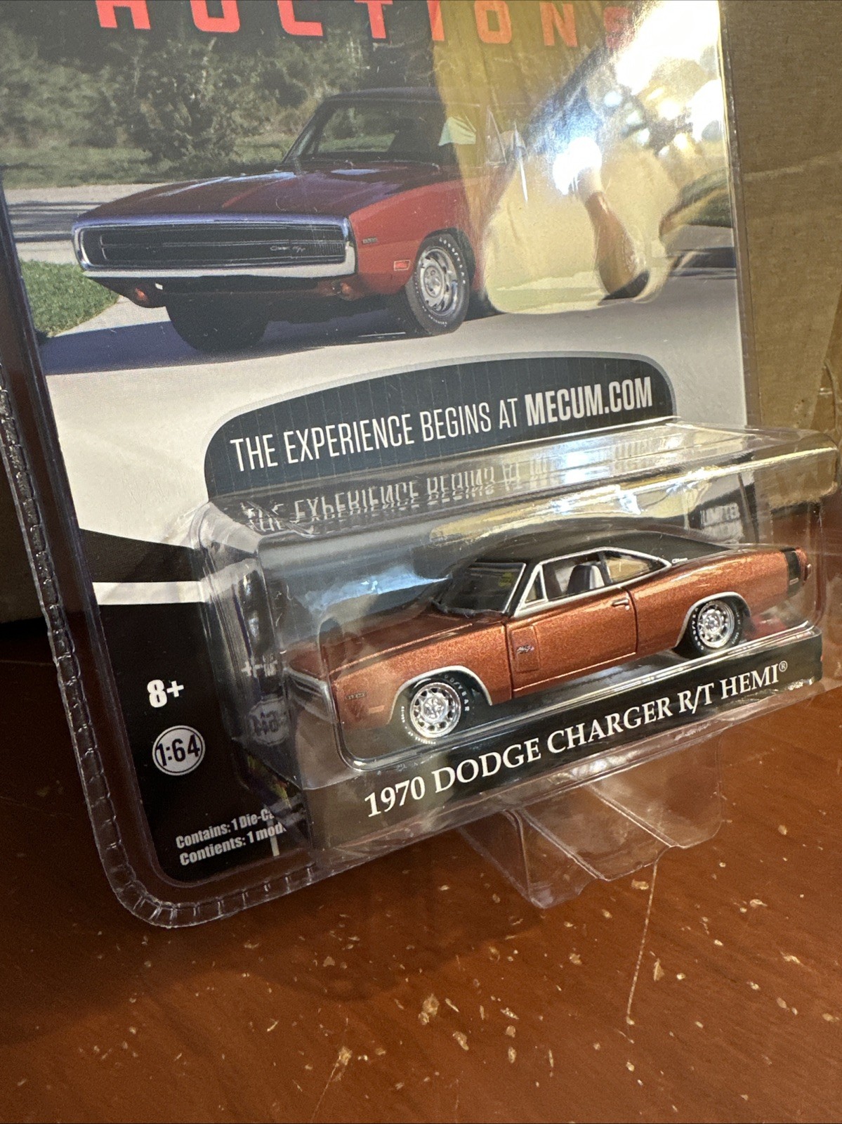 2017 Greenlight 70 Dodge Charger R/T 426 Hemi 1/64 Adult Collectible Gold