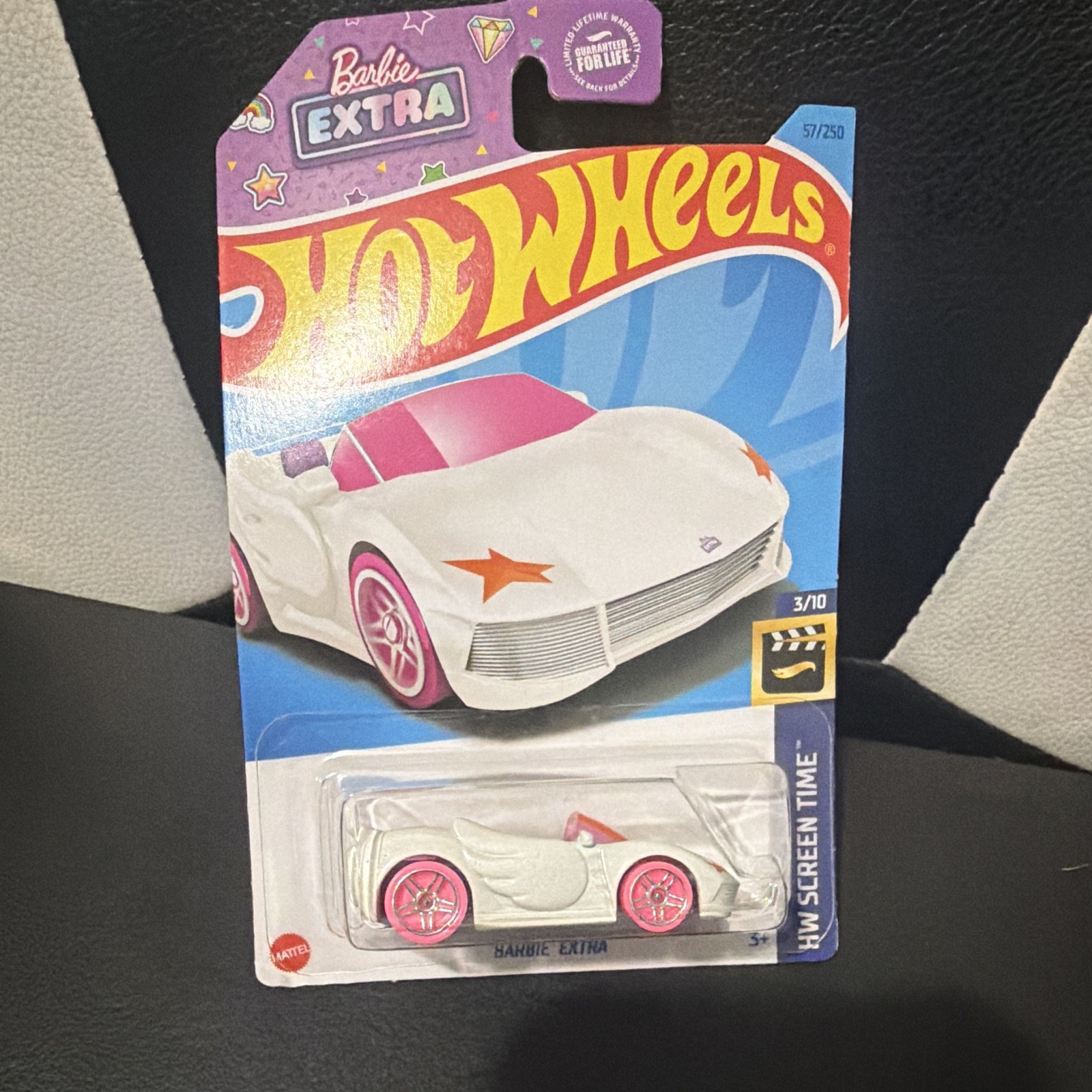 Hot Wheels HW Screen Time Barbie Extra 1:64 Diecast Car White/Pink 2022 Unopened