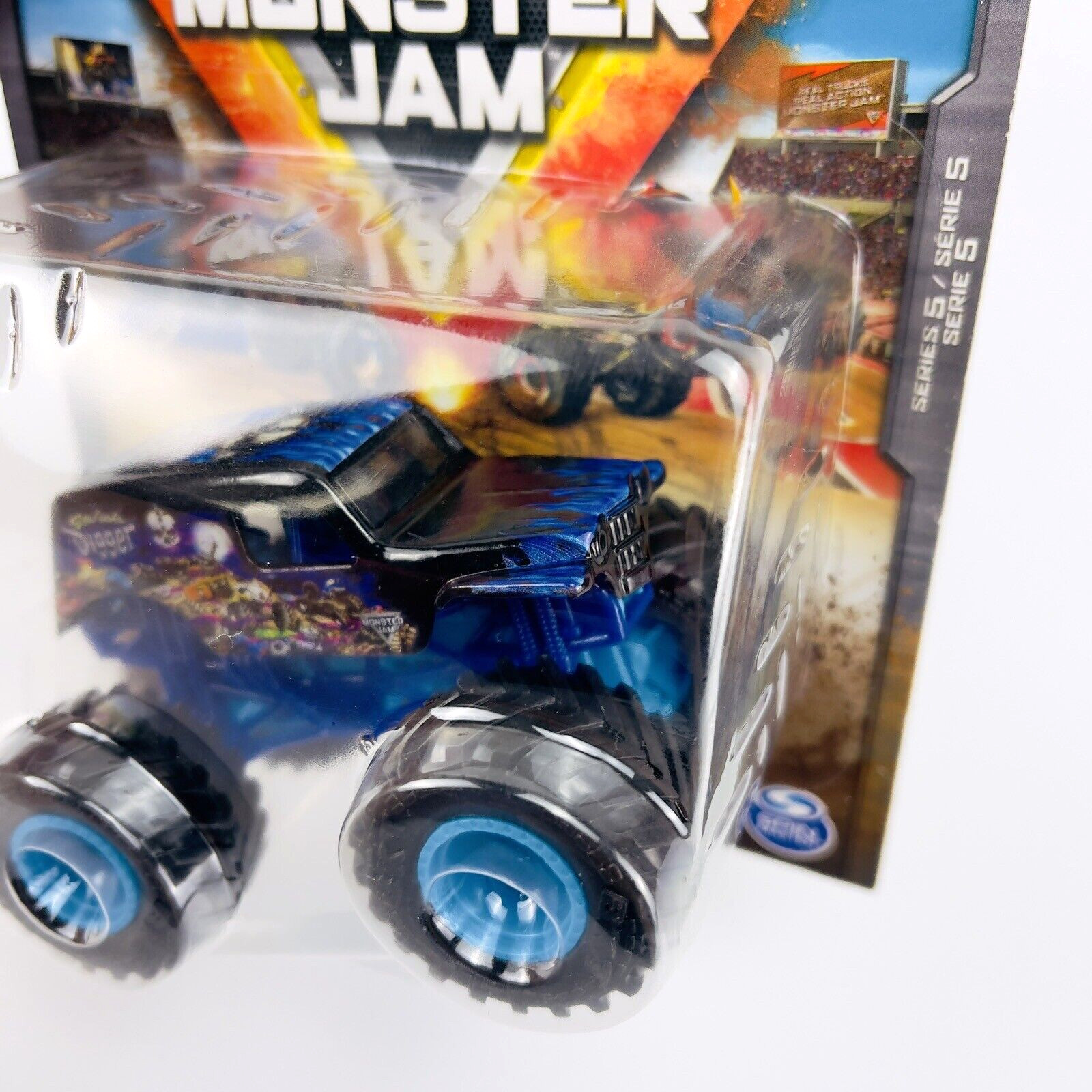 Monster Jam Truck: Son-uva Digger 1:64 Scale Series 5 True Metal by Spin Master