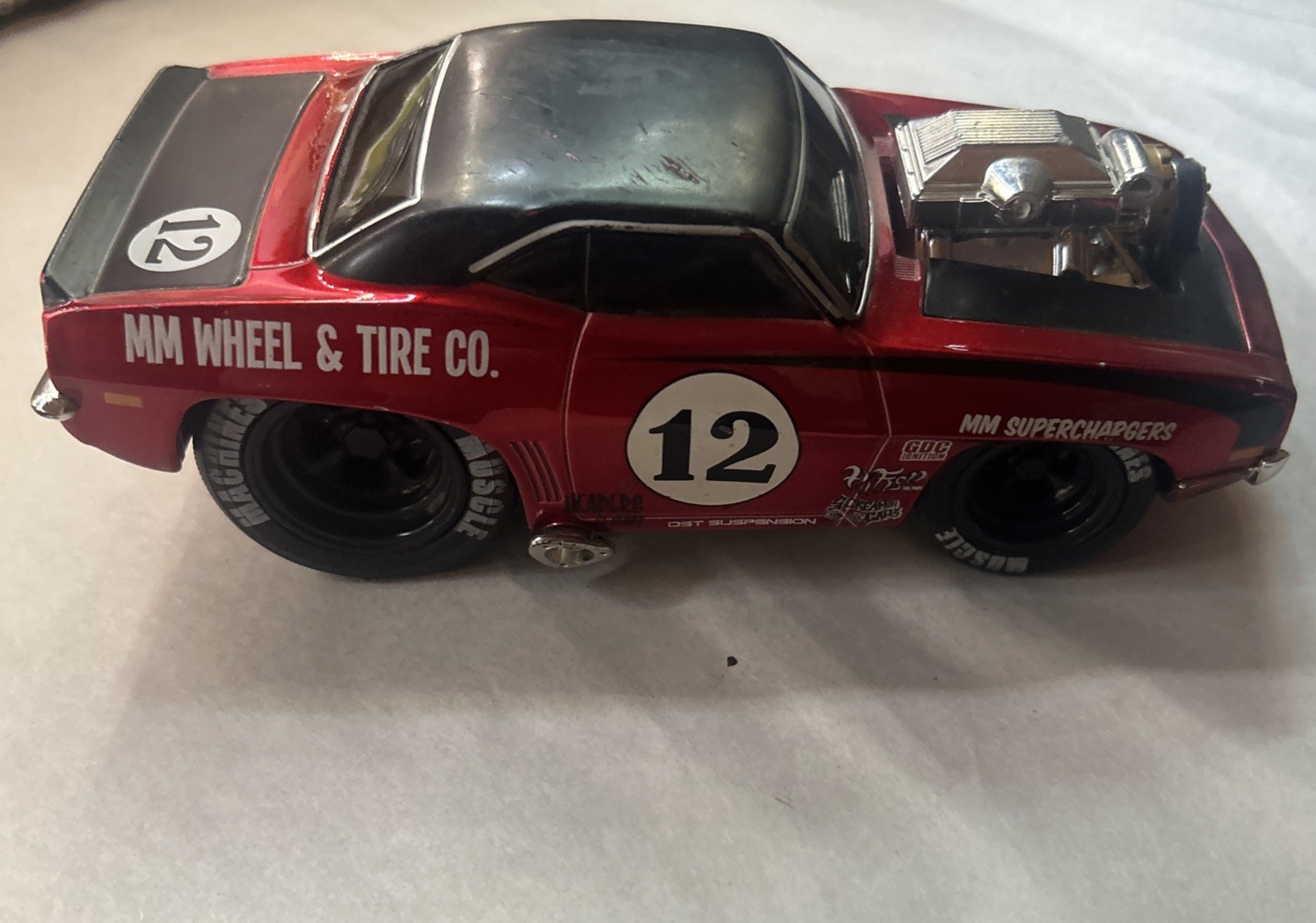 Maisto Muscle Machines – 1969 Chevrolet Camaro RS Red #12 – 1:24 Diecast