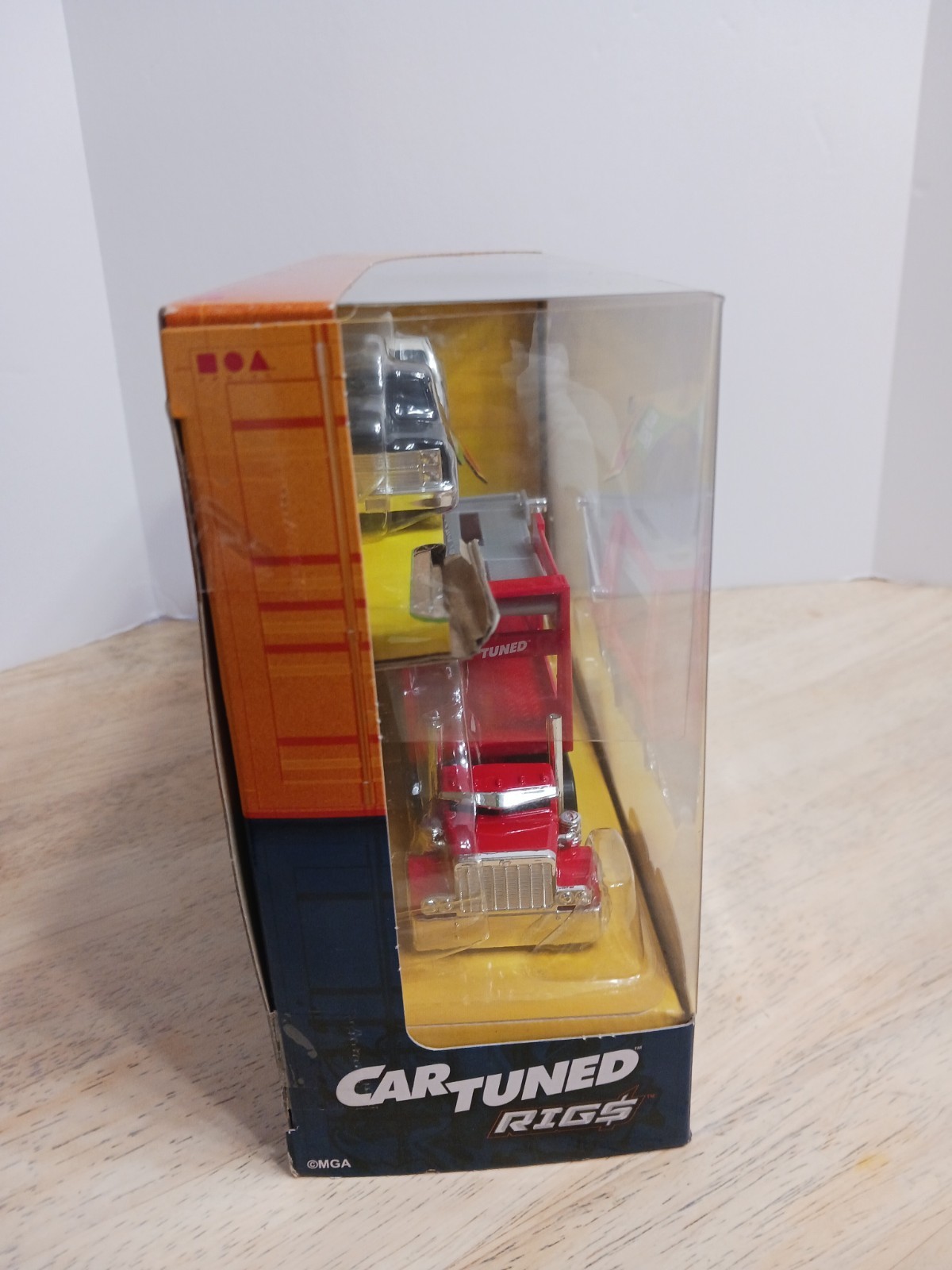 Car Tuned ’87 Chevy C10 Custom Shop-Rigs Car Carrier-3 Pack Series 4-Lot