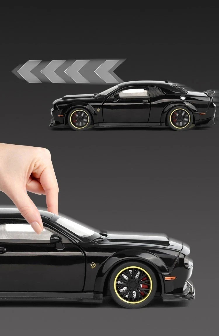 1:32 Ddg SRT Hellcat Redeye Diecast Car Alloy Model – Sound Light Toy Gift