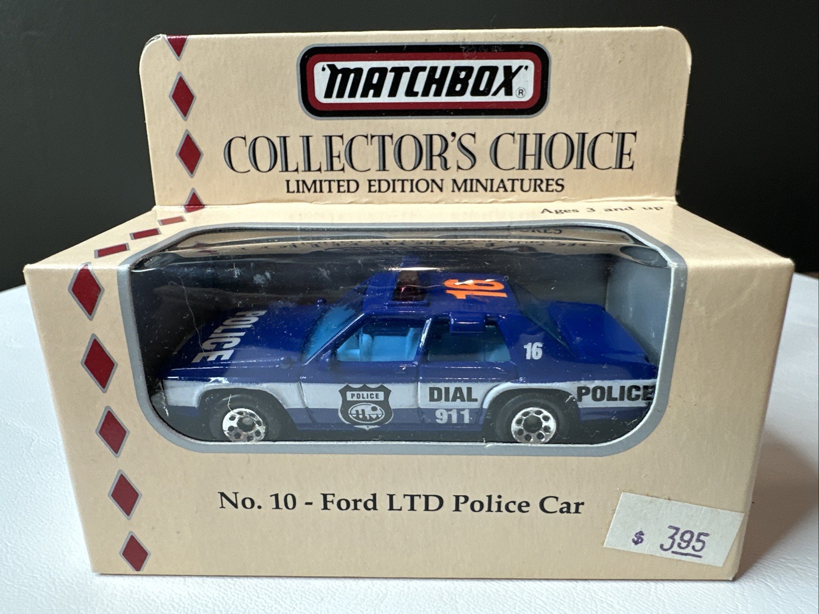 MATCHBOX COLLECTORS CHOICE # 10 BLUE FORD LTD POLICE CAR MB16-E15