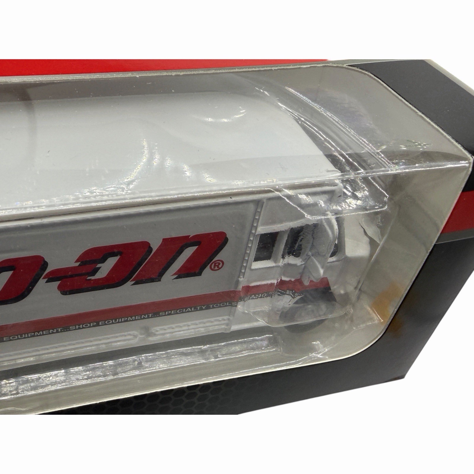 Snap On Step Van Tool Truck 1:50 Scale Diecast Model