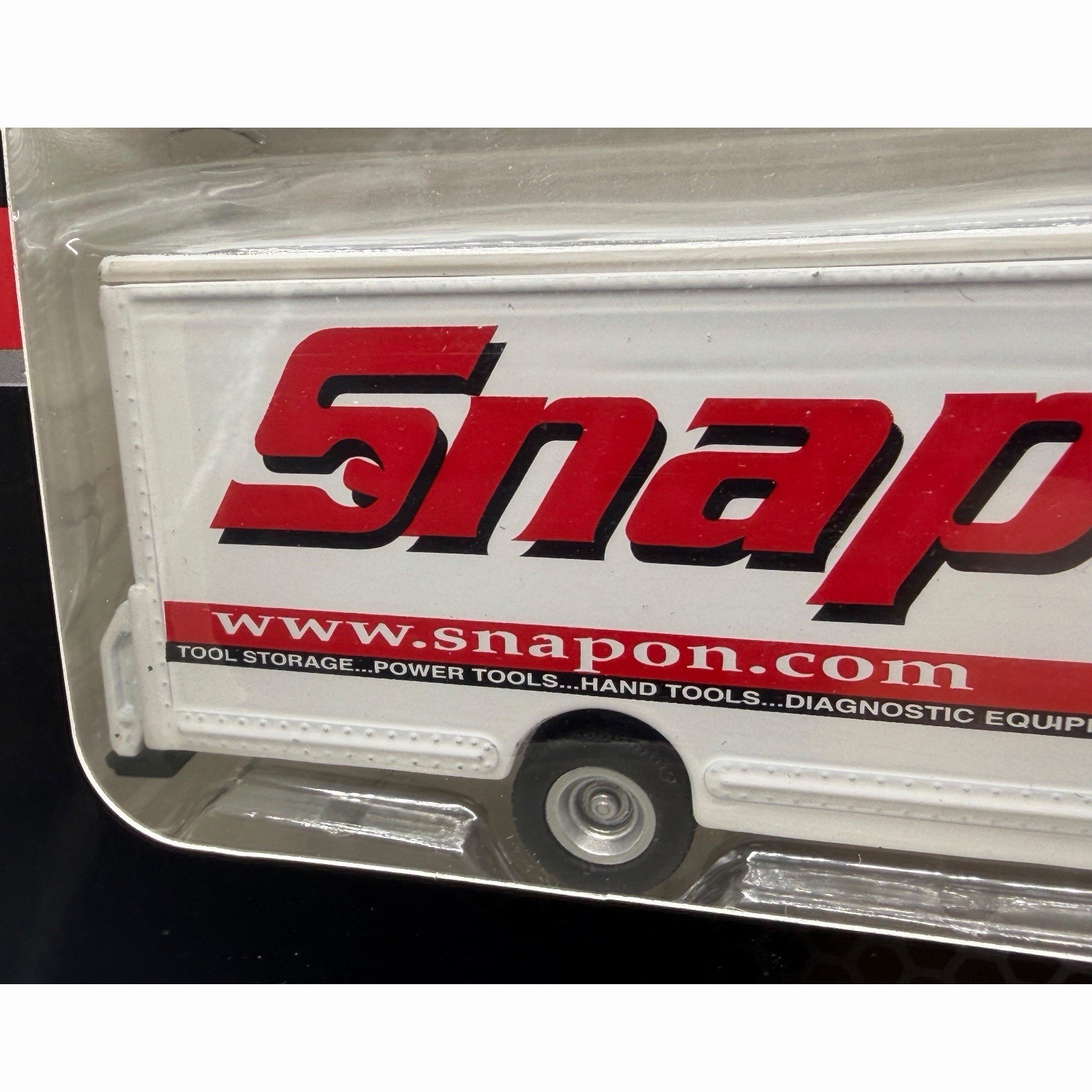 Snap On Step Van Tool Truck 1:50 Scale Diecast Model