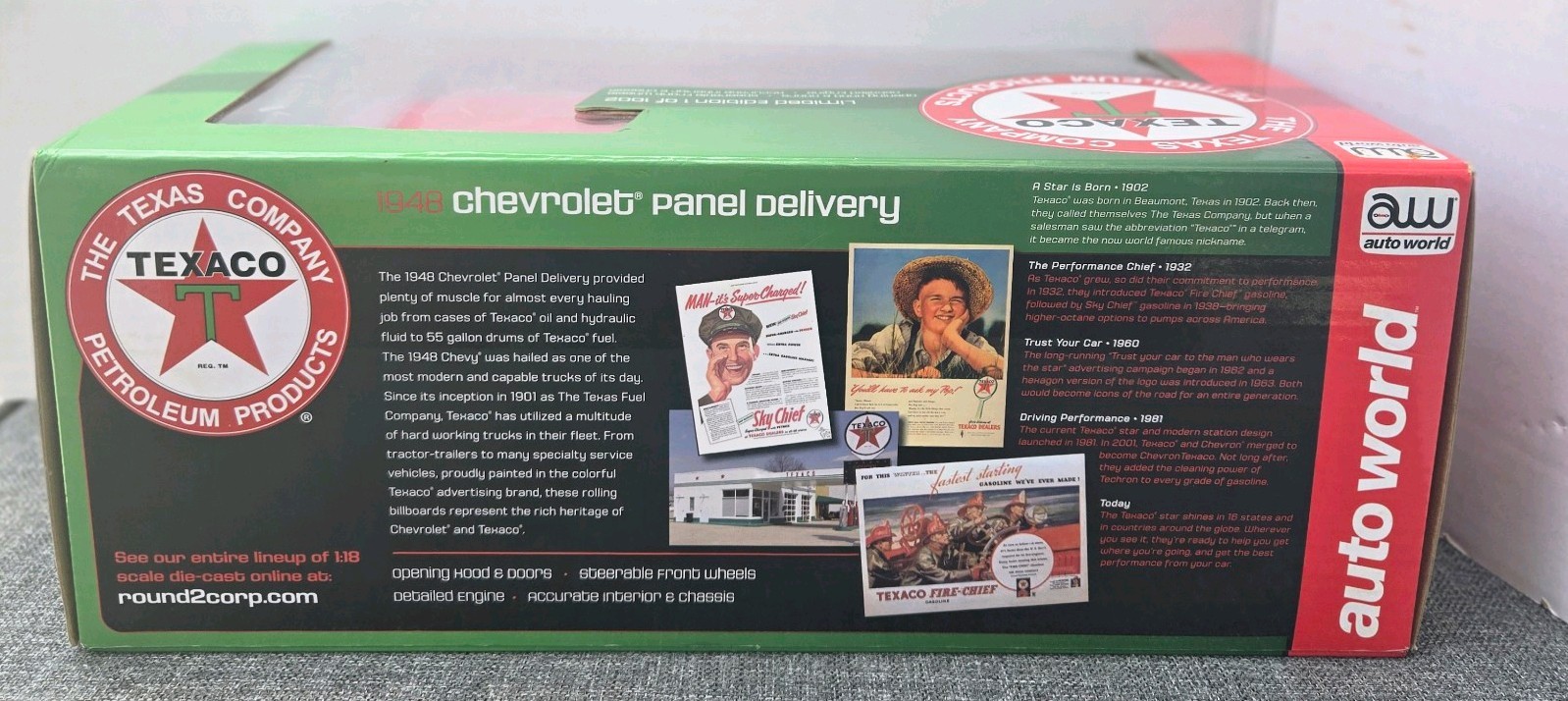 Auto World 1948 Chevrolet Panel Delivery Texaco Red 1:18 Diecast AW248 1/1002