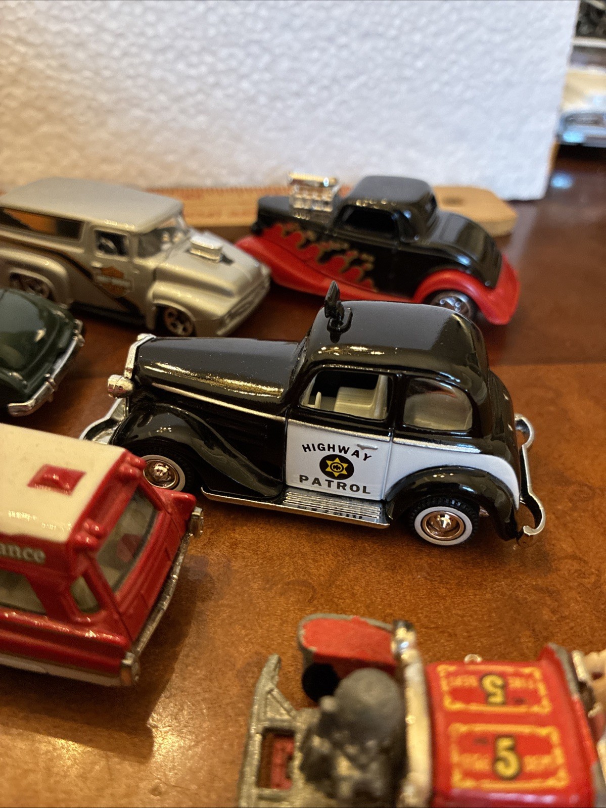 11 Pc Mixed Brand Diecast Lot EST. 1/64