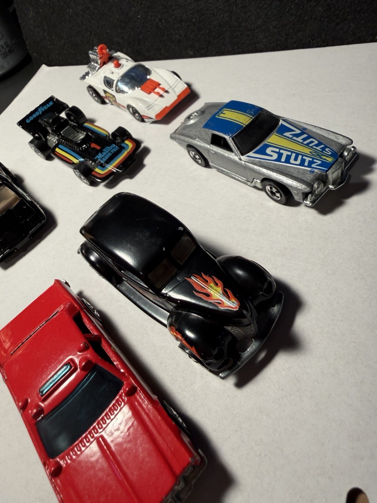 Hot Wheels LOT of 7 vintage mostly Hong Kong Blackwalls 6 in decent shape