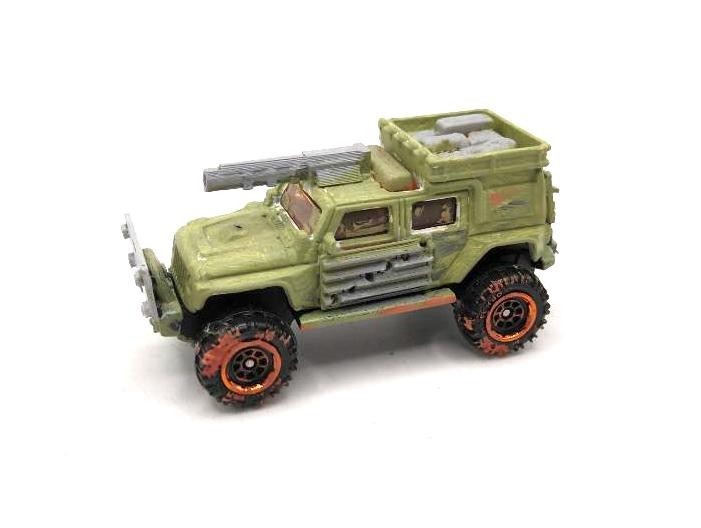 Custom Mad Max Zombie War Wasteland Road Warrior Truck 1/64 Hot Wheels Vehicle