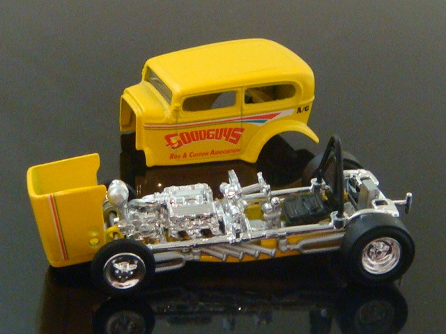 Good Guys Rod & Custom 1932 Ford Vicky Flathead V8 Dragster 1/64 Scale Ltd Edt U