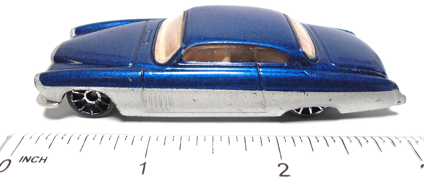 2002 HOT WHEELS MYSTERY CARS FISH’D & CHIP’D BLUE & SILVER 3 1/8″ DIECAST CAR