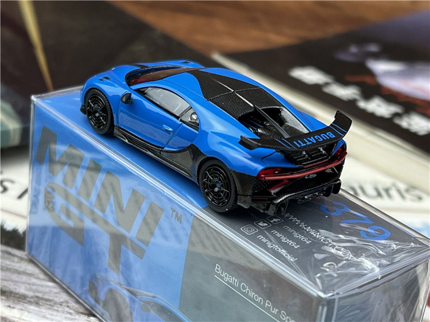 1/64 Scale Bugatti Chiron Pur Sport Blue Diecast Car Model Toy Collection