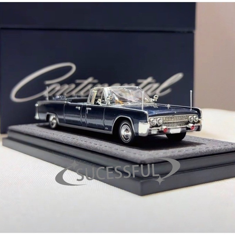 GOC 1/64 Blue Continental X100 HEC Luxury Sedan Diecast Metal Car Sealed