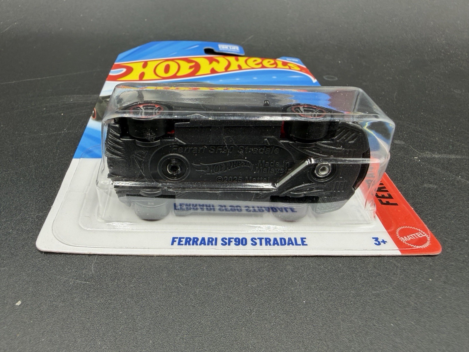 Hot Wheels Ferrari SF90 Stradale Black 2026 Ferrari 1/5 #41 MIP