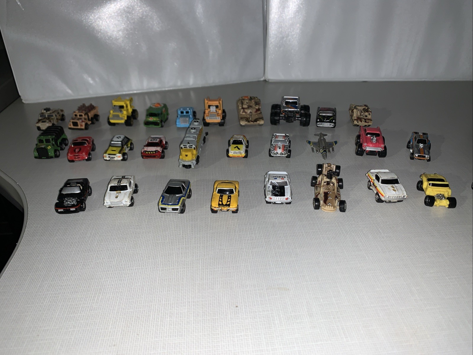 Vintage Lot of 29 Galoob Micro Machines Vehicles Cars Trucks Lot as shown