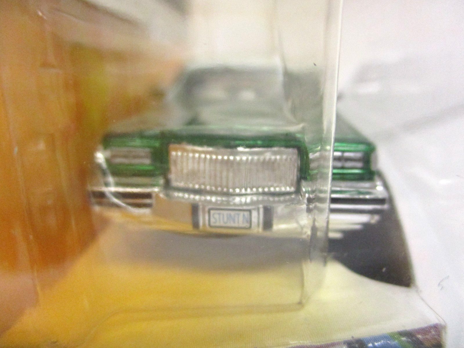 JADA – DUB CITY OLD SKOOL – 1985 CADILLAC COUPE DEVILLE BROUGHAM LOWRIDER – 1/64