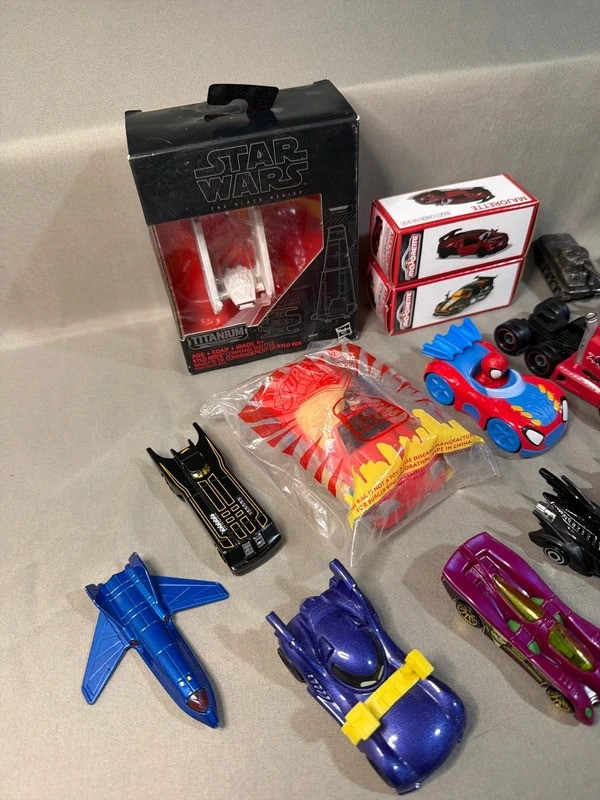 Random lot of Batman, Spiderman, Star Wars Cars