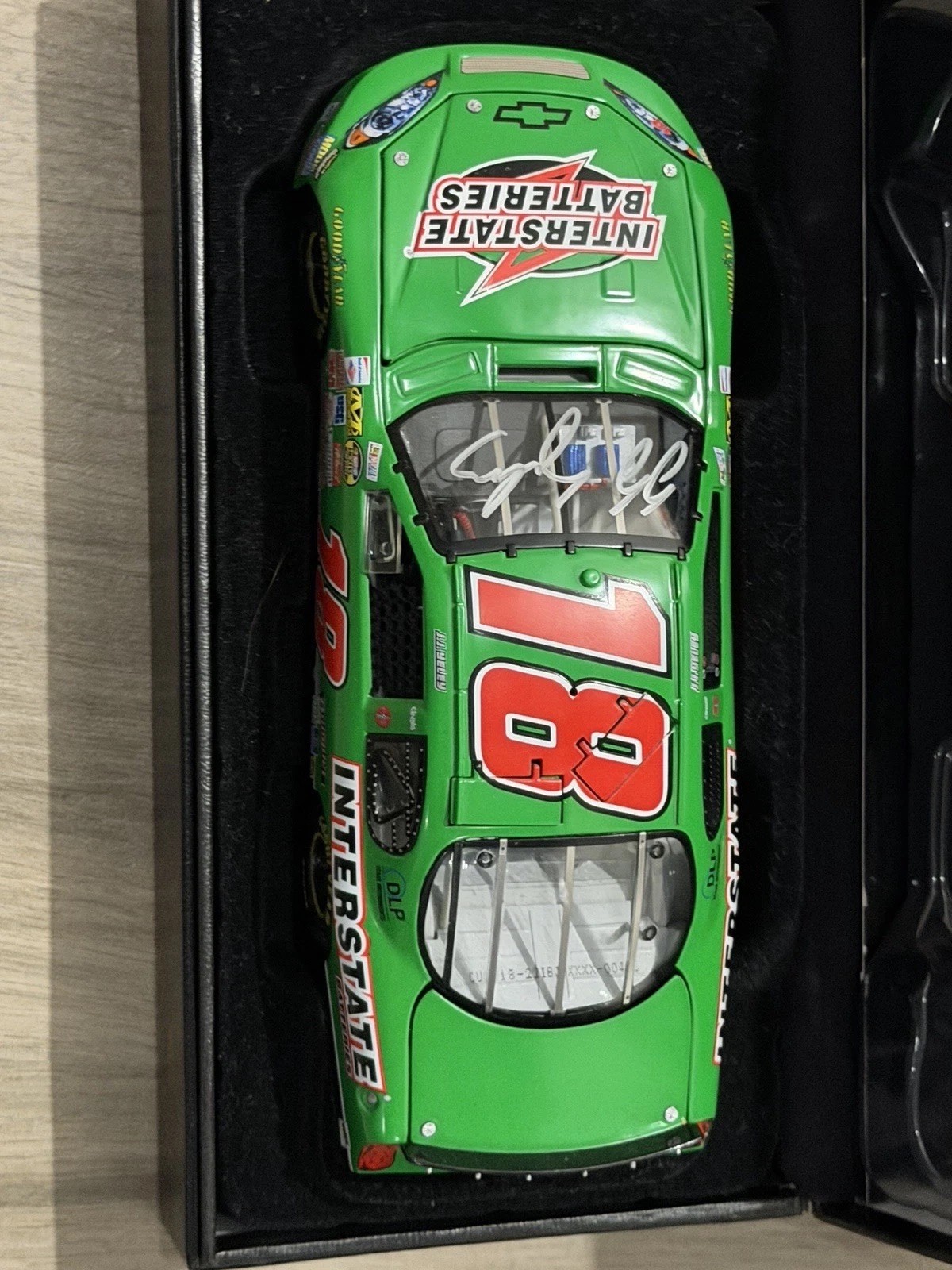 Owners Elite 1:24 #18 Interstate Batteries 2007 Chevy Monte Carlo SS Autographed