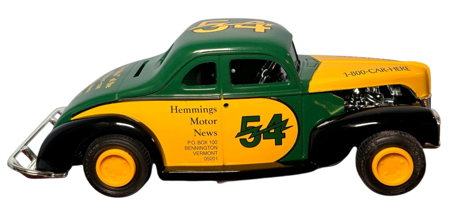 Ertl Collectibles Bank Hemmings Motor News DieCast 1/25 Ford Coupe