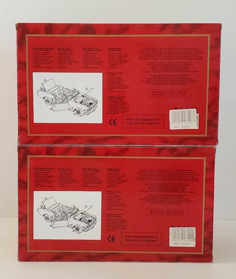 MIRA Golden Line 1:18 Die Cast 1964 ½ Ford Mustang Red Coupe White Convertible 2
