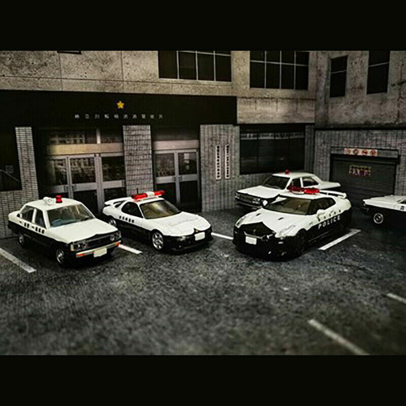 Diorama 1:64 Model Car Parking Lot Station Display Assemble Garage Gifts